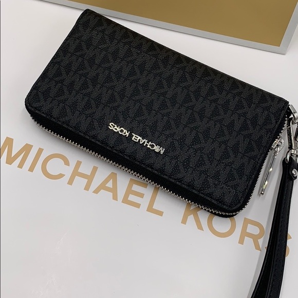 Michael Kors Jet Set Travel Phone Wallet Wristlet - Picture 3 of 16